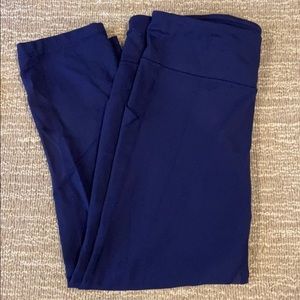 Lululemon Capris w/Side Pockets